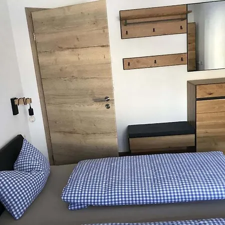 Resl Haus 2 Alpine 木屋