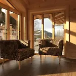 Resl Haus 2 Alpine 샬레 융홀츠