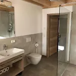 Resl Haus 2 Alpine 샬레